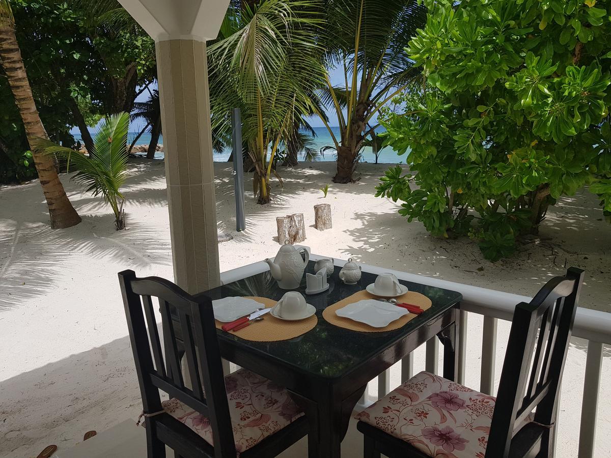 Villa Admiral Grand Anse  Exteriör bild