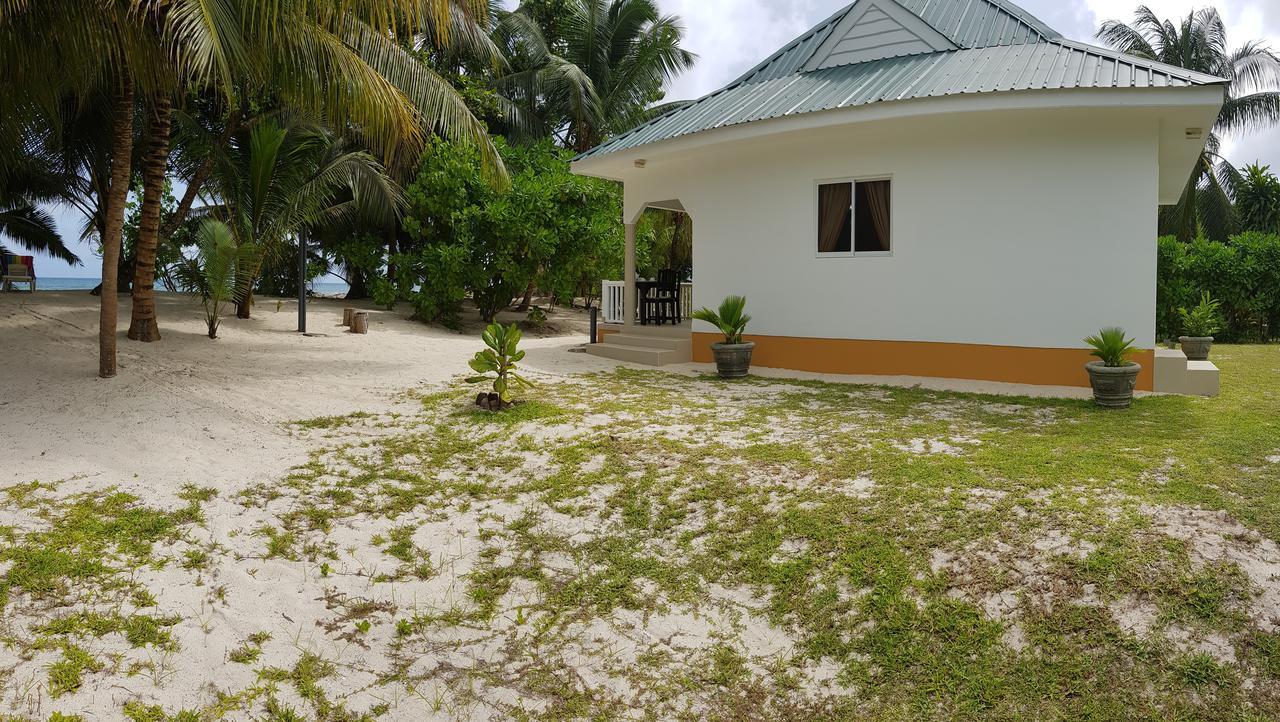 Villa Admiral Grand Anse  Exteriör bild